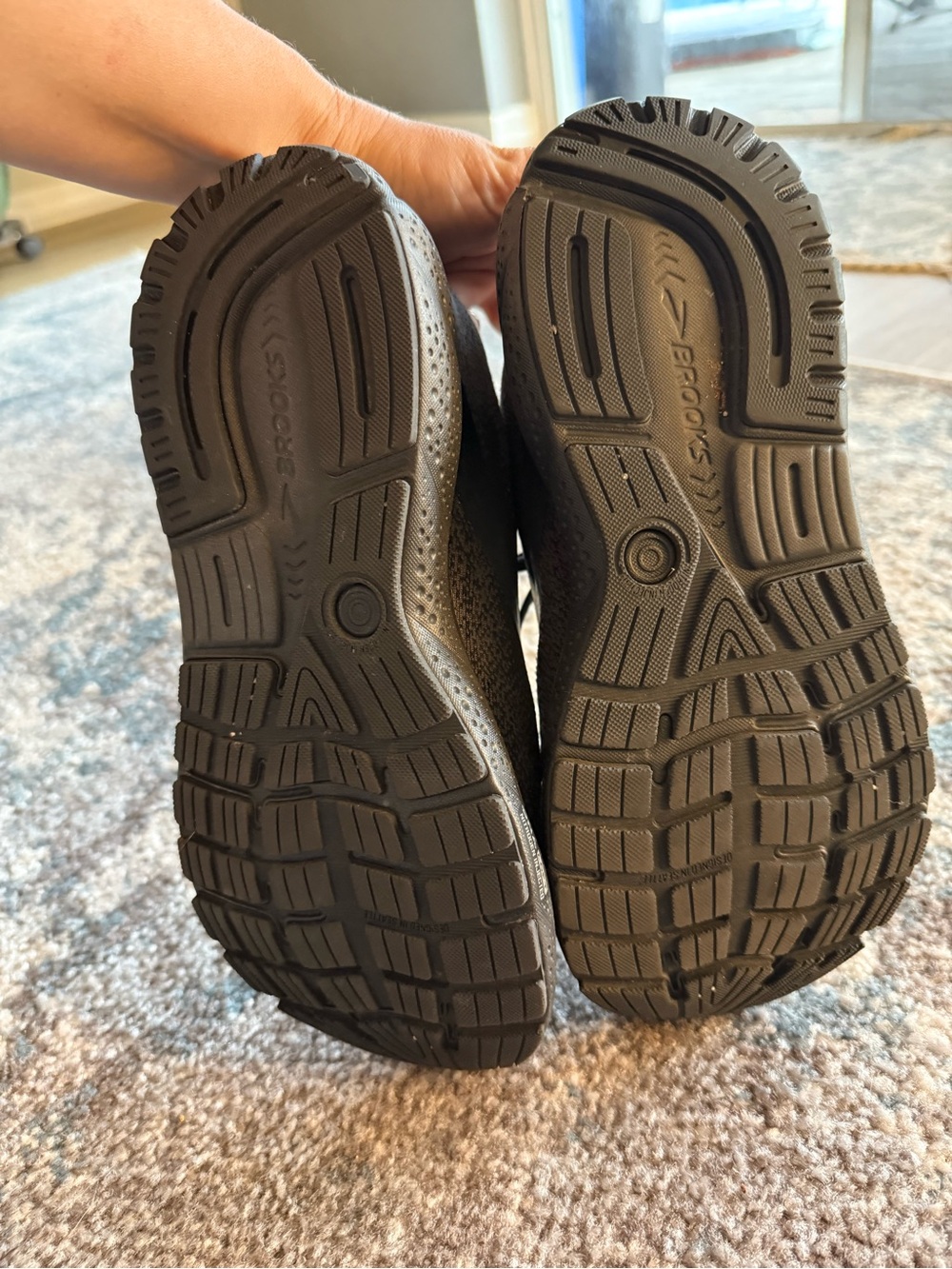 Brooks Ghost 16 GTX All-Black Running Sneakers - Picture 3 of 5